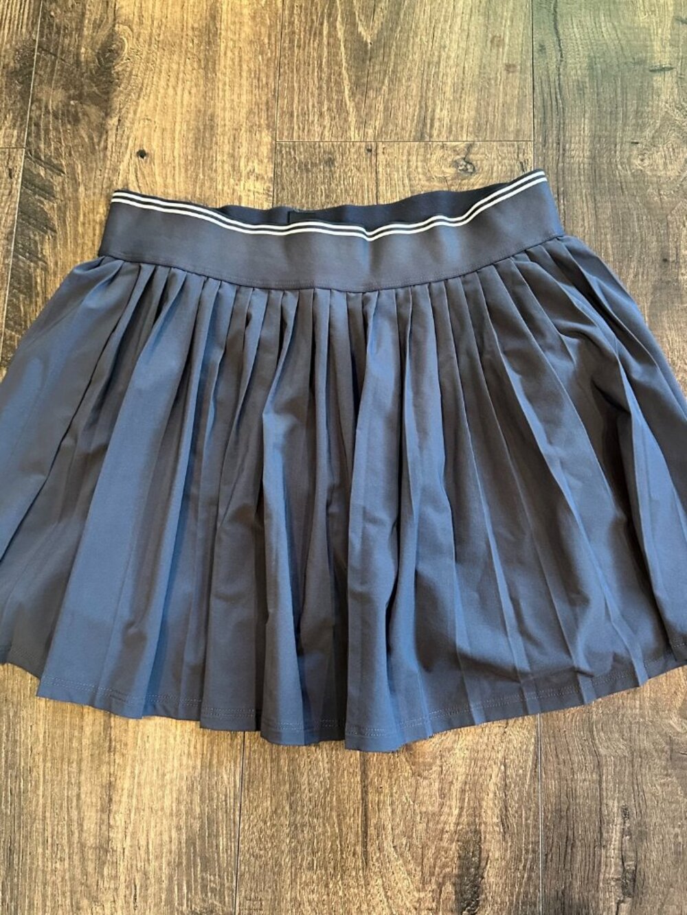 GUC Girl's Athleta Girl Dark Gray Skirt Pleated Perfect Tennis, Size: XL 14